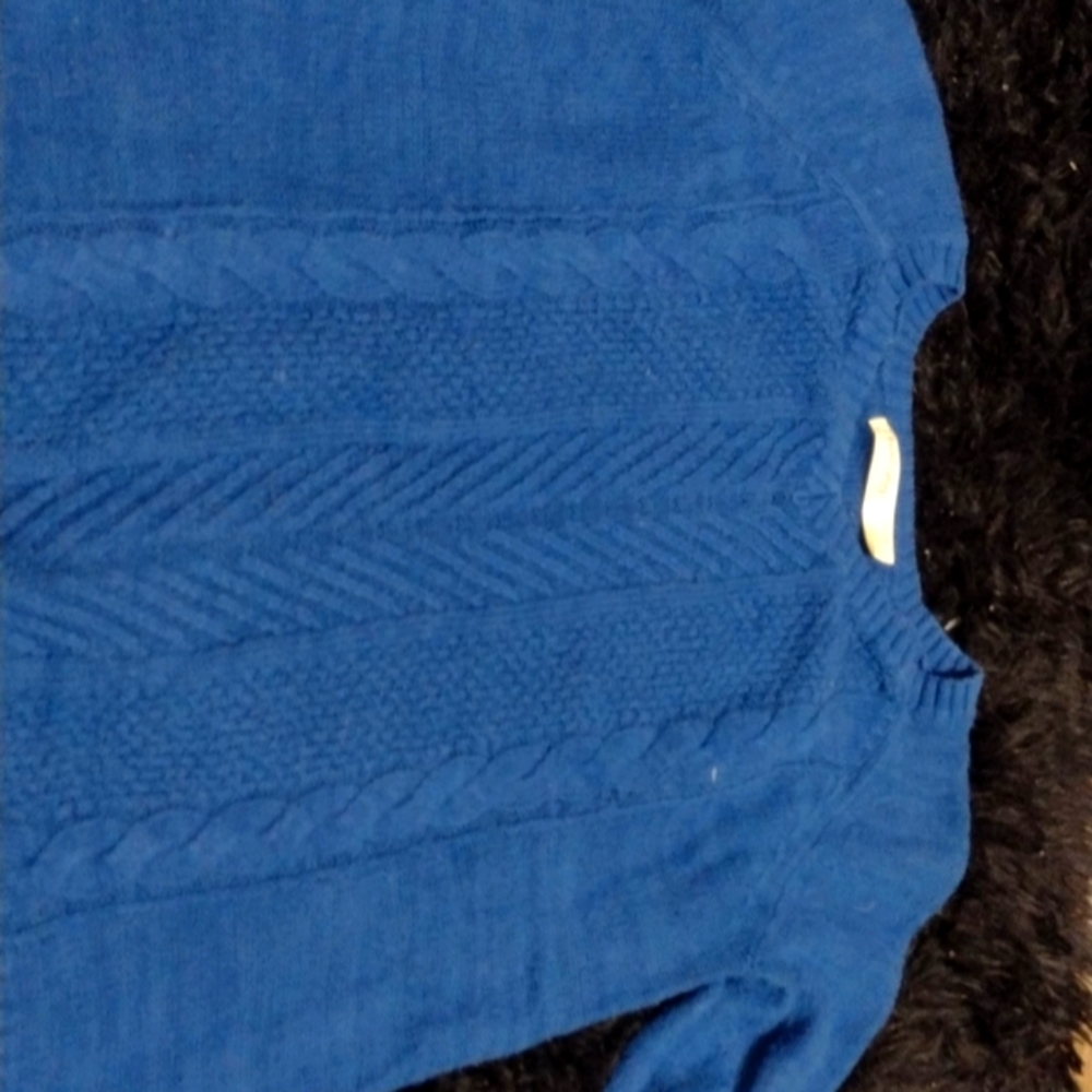 Cable knit sweater